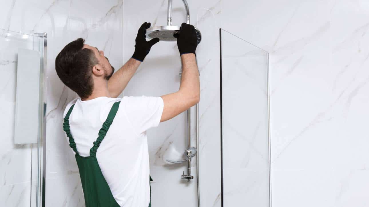 Choisir installateur douche à l'italienne